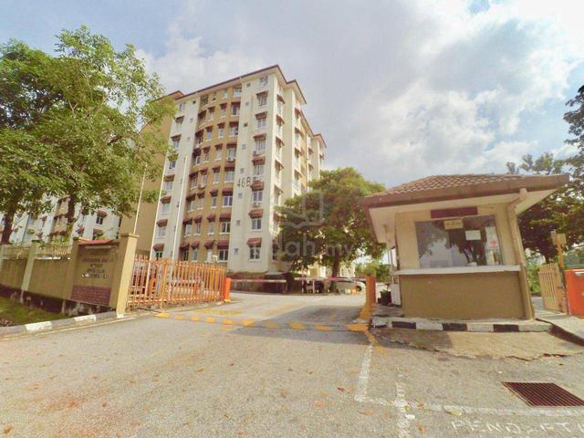 Seri Ixora Apartment 4