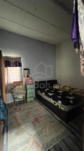 single storey house with small land in gopeng 5