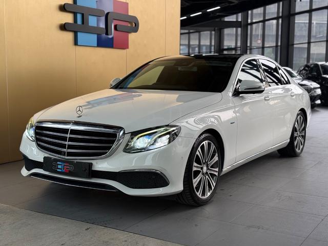 2017/18 Mercedes Benz E350e Exclusive 2.0 W213 - 1