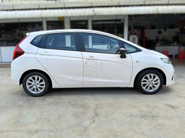 2017 Honda JAZZ 1.5 S (A) - 4