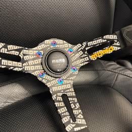 Original MOMO Ultra Steering Wheel - Like New - photo 2 of 2