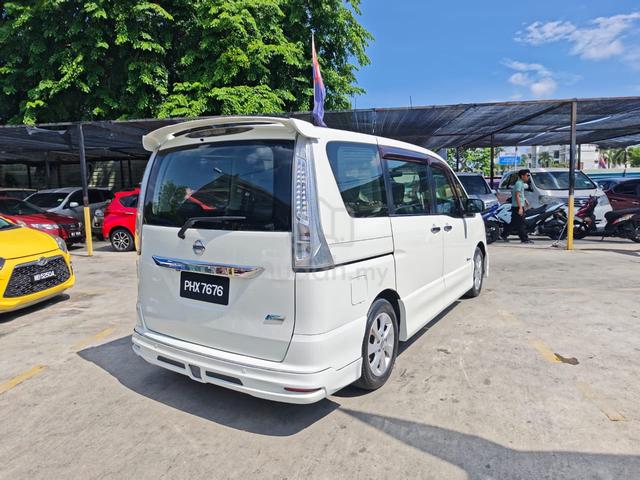 2013 Nissan SERENA FULL SPEC 2.0 (AUTO) - 3
