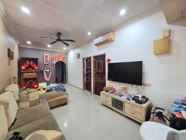 Taman Johor Jaya Jalan Teratai Single Storey Fully Renovated (Sale) 1