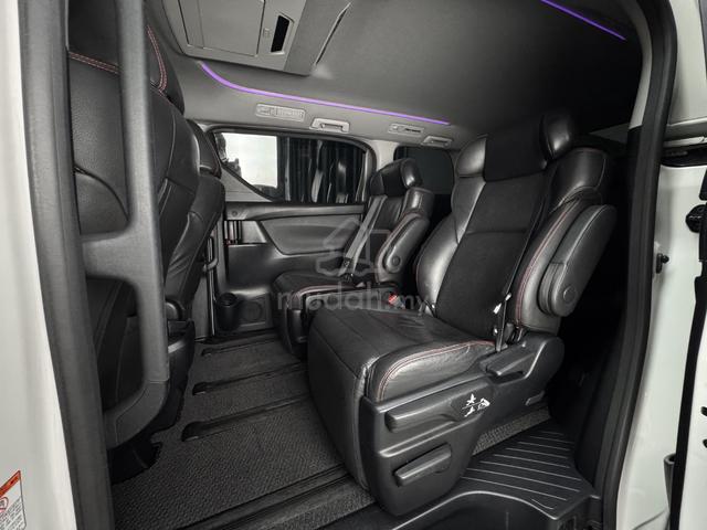 2015 Toyota Vellfire 2.5 ZA (7 Seater/Leather Seat - 5