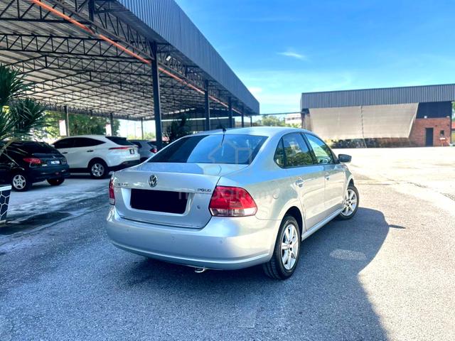 2015 Volkswagen Polo 1.6 (A) 2-Years Warranty - 2
