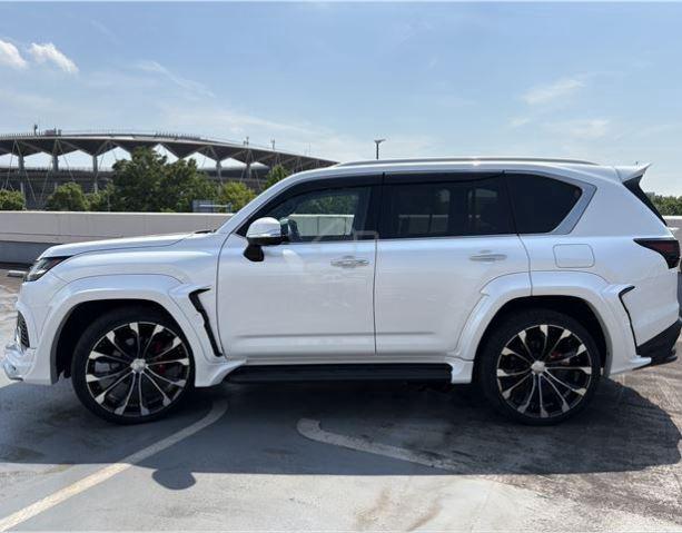 2025 Lexus LX600 EXECUTIVE WALD FULLY LOADED GRD5A - 4