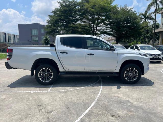 2023 Mitsubishi TRITON 2.4 VGT ATHLETE (A) - 3
