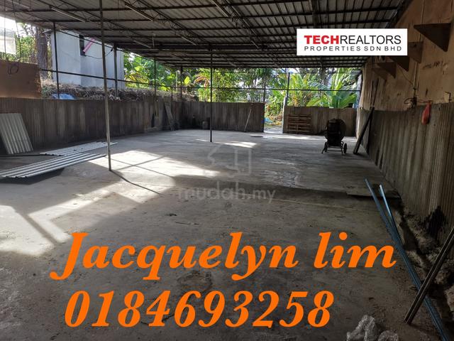 Workshop with 2500sqft  at Sungai Ara , Penang 1