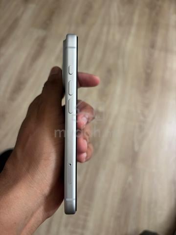 iPhone 17 pro - photo 3 of 6