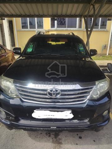 2013 Toyota FORTUNER 2.7 V TRD SPORTIVO - 1