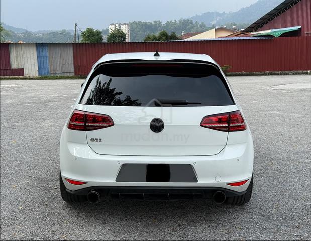 2015 Volkswagen GOLF 2.0 GTI TSI MK7 (A) - 5