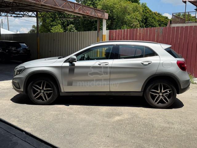 2014/2015 Mercedes Benz GLA200 1.6 (A) LOAN KEDAI - 4