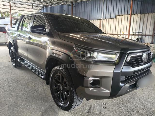 2020 Toyota HILUX 2.8 BLACK EDITION (A) - 2