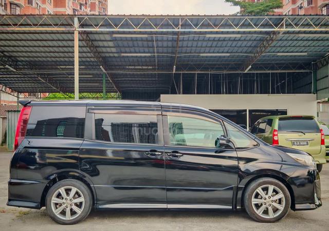 2014/19 Toyota NOAH 2.0 WXB FULL SPEC 7SEAT VOXY - 3