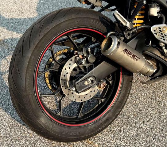 Carousel Image