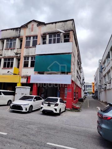 END LOT SHOP - BANDAR SERI PUTRA - Shop 3 Storey 1