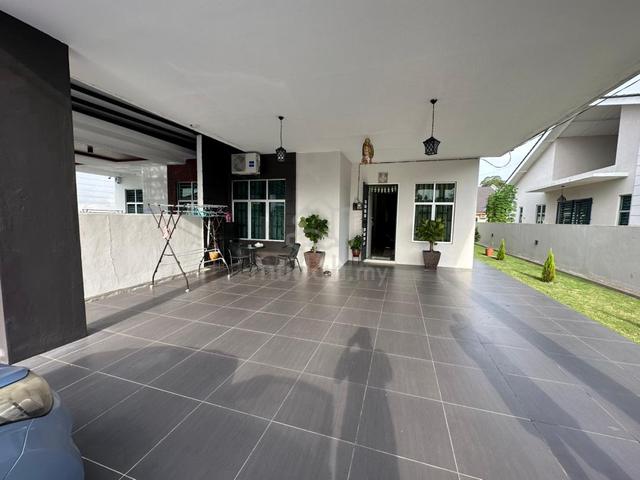 Below market value Fully furnished SINHLE STOREY Semi D utk dijual 1