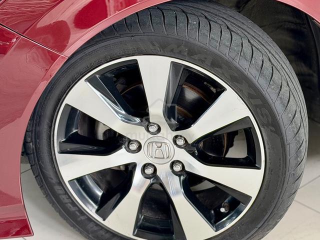 OFFER BEST CONDITION 2016 Honda JADE 1.5 RS - 4