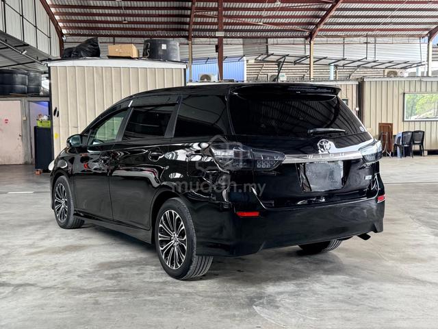 Toyota WISH X 1.8AT 2015 - 2