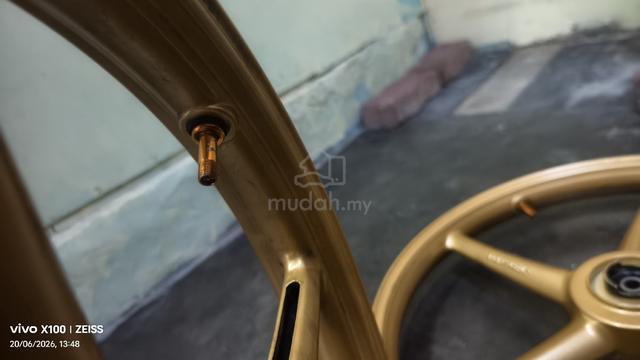 Carousel Image