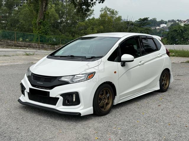 2017 Honda JAZZ 1.5 E (A) - 1