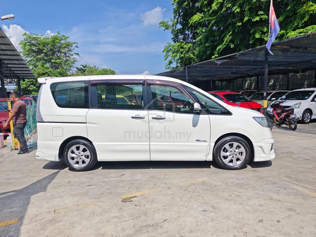 2013 Nissan SERENA FULL SPEC 2.0 (AUTO) - 2