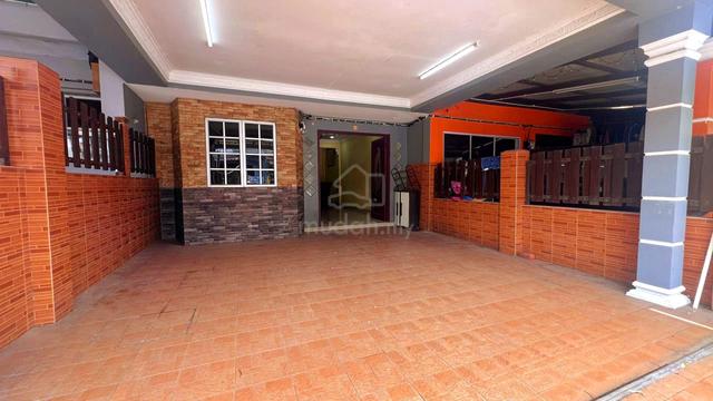 FREEHOLD DOUBLE STOREY Taman Perindustrian Haneco Semenyih Selangor 1