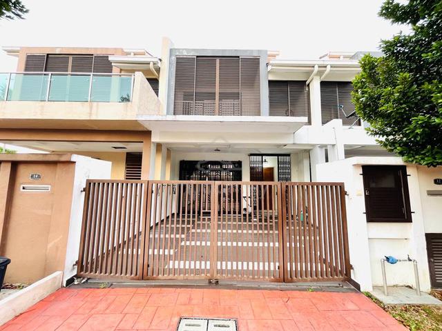 Double Storey Terrace House 1