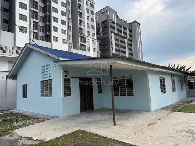 Kg Asrah Bungalow for Rent - Suitable for office use 1