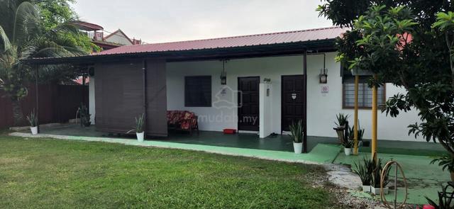 Rumah Semabok: Aircond, Heater, Autogate, CCTV, UNIFI 1