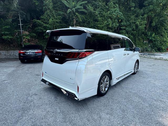 Toyota Alphard Hybrid Z 2.5 Unreg 2024 - 5
