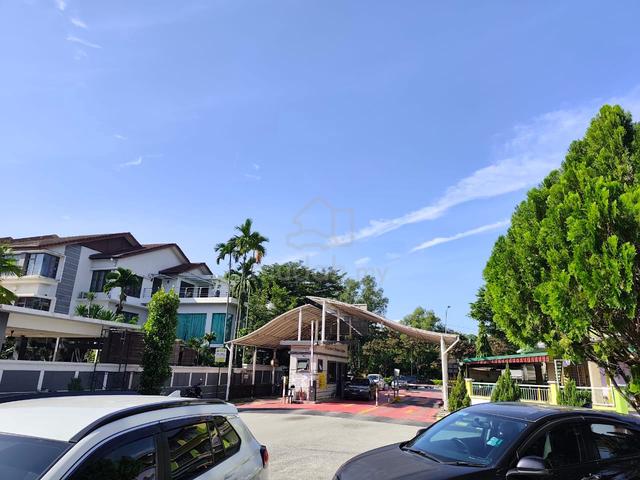 Kepong laman Rimbunan(Endlot unit) 2.5 Storey terraced house for sale 1
