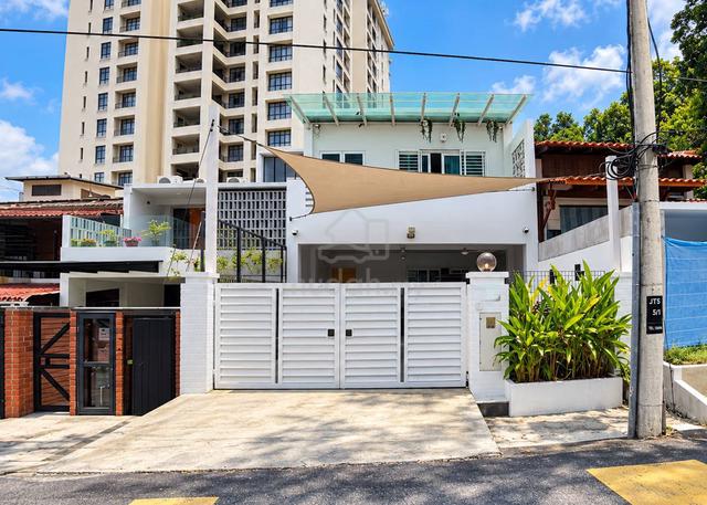 Double Storey Terrace House Taman Seputeh, Kuala Lumpur 1