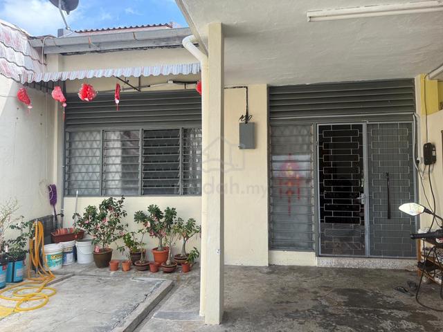 Taman Lip Sin single terrace / Near sunshine / gelugor 1