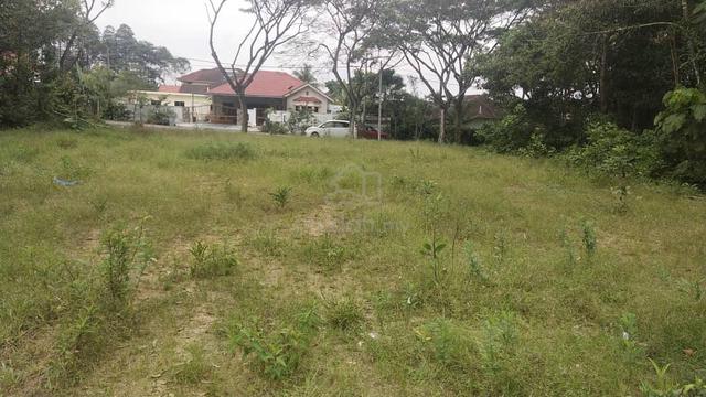 Bunglow Lot, Spring Hill Lukut 1