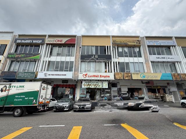 Taman Ungku Tun Aminah @ Skudai Three Storey (1st Floor) Terrace Shop 1