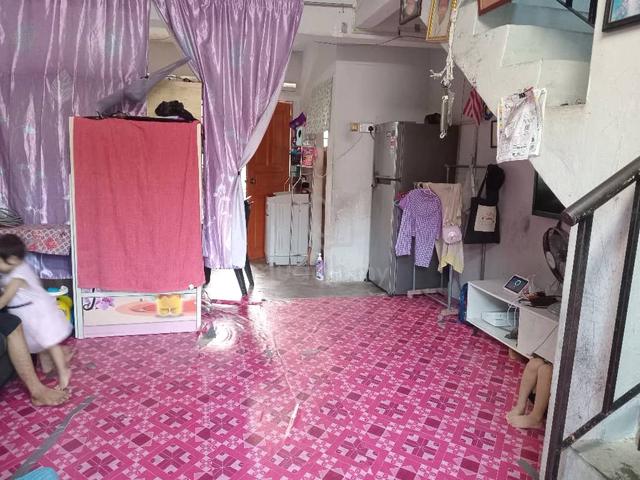 Jalan Nenas Taman Kota Masai 2