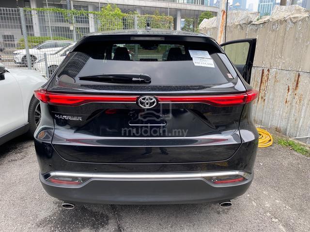 Bsm Black interior 2023 Toyota HARRIER 2.0 G Dim - 3