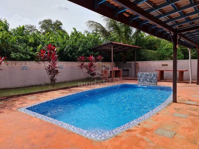 Bungalow A’ Famosa at Alor Gajah Melaka with Swimming Pool 2