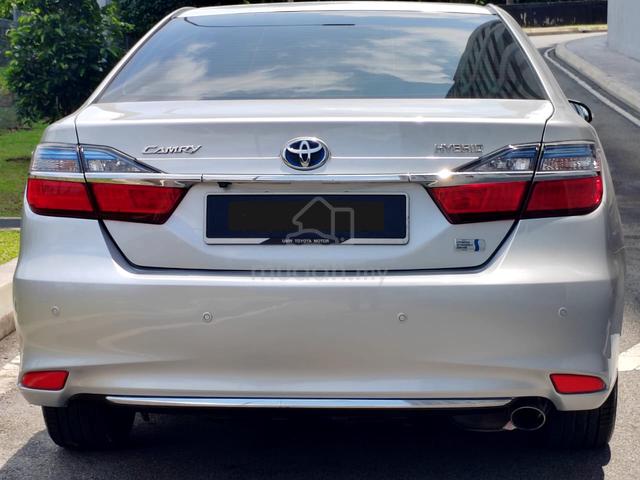 Hybrid Nappa/Camera/Keyless 2019 Toyota CAMRY 2.5 - 4