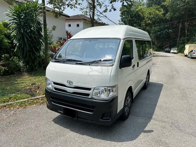 2011 Toyota HIACE 2.5 KDH202R FACELIFT (M) - 1
