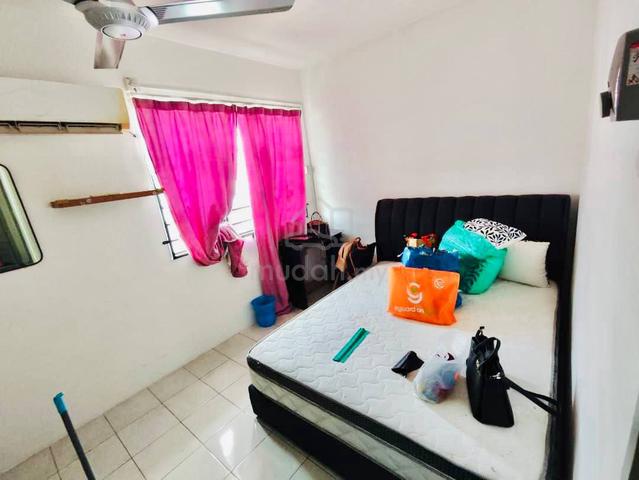 LOW BOOKING Double Storey Taman Saujana Aman Sungai Buloh FOR SALE 3