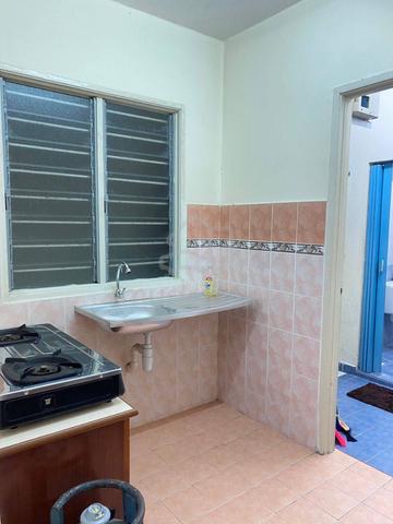 Permai Lake View Apartment 3