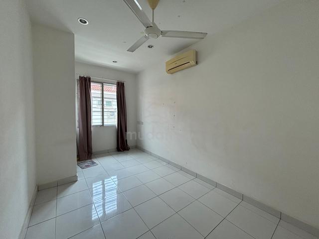 Hot Area|Saujana Permai |2 Storey Terrace | Renoated Unit |Kota Permai 1