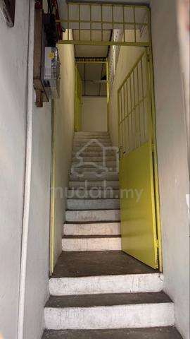 1st Floor Shophouse for Rent 1