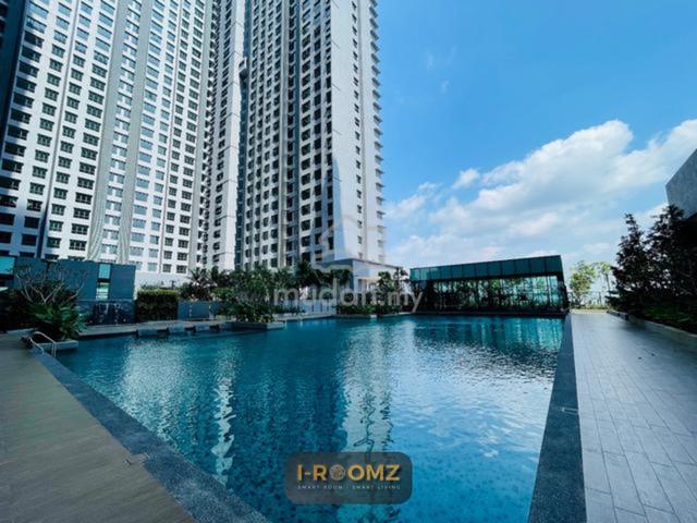 Meta City Seri Kembangan Middle Room For Rent Low Deposit Furnished 1