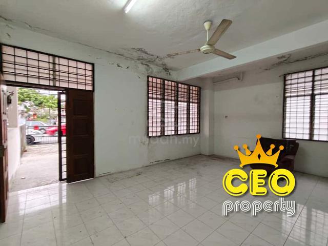 2 Storey Terrace at Taman Bukit Kecil, High School 1