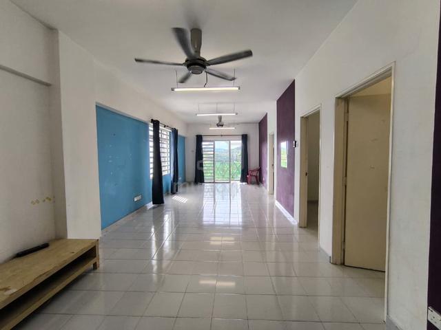 Desa Pelangi 1