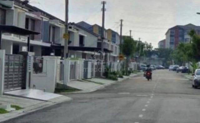 Ulu Tiram Bandar Tiram Jalan Tiram Double Storey Terrace House 1