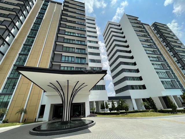 Royal Richmond Gold 1